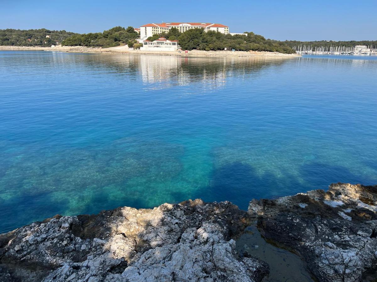 Apt By The Sea 1 Pula Exterior photo