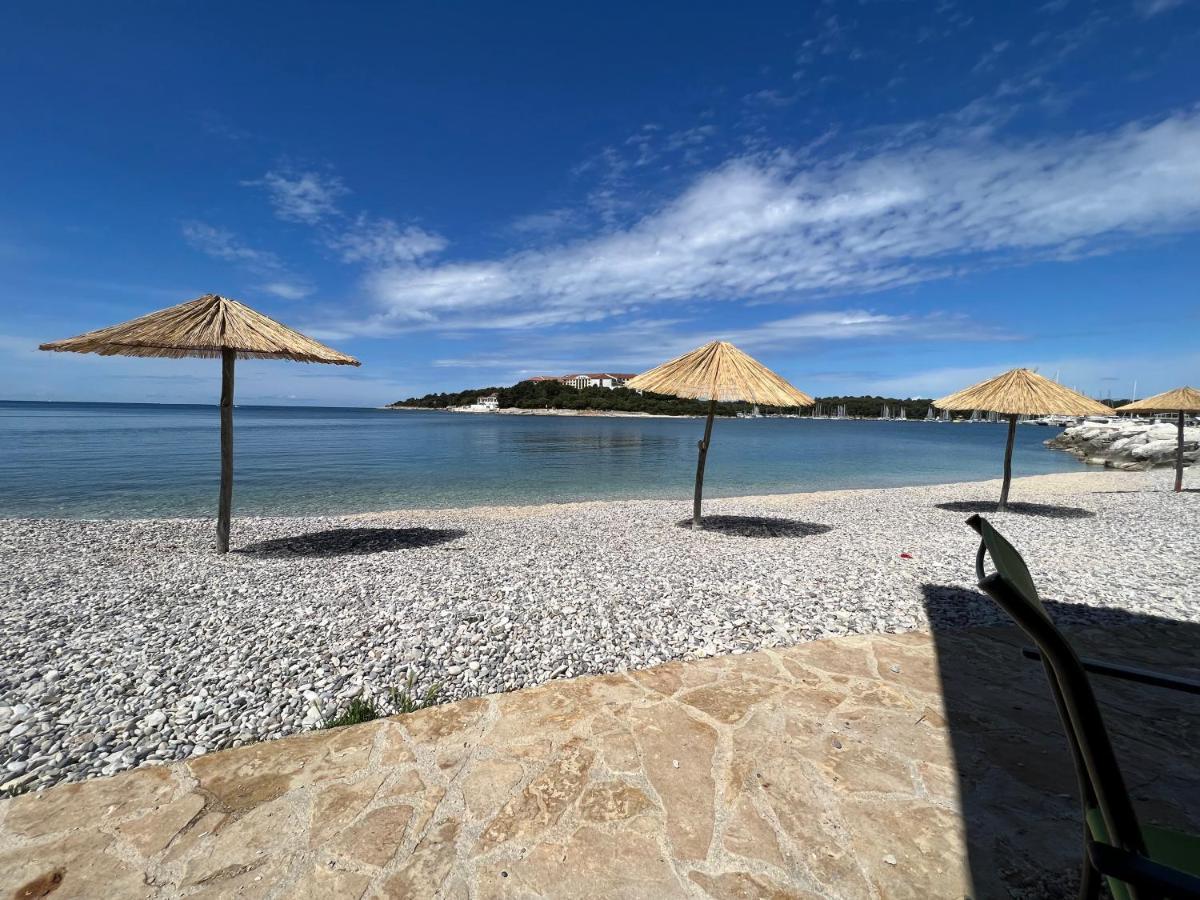 Apt By The Sea 1 Pula Exterior photo